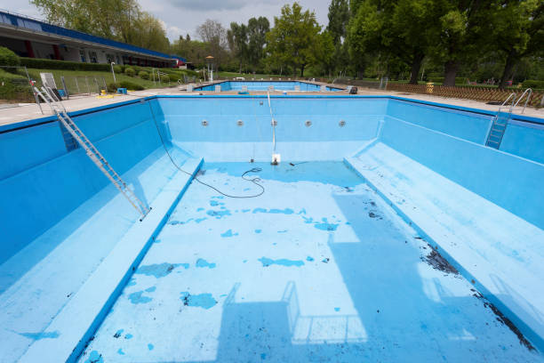 Best Sewage cleanup and water damage restoration  in Garden City, NY